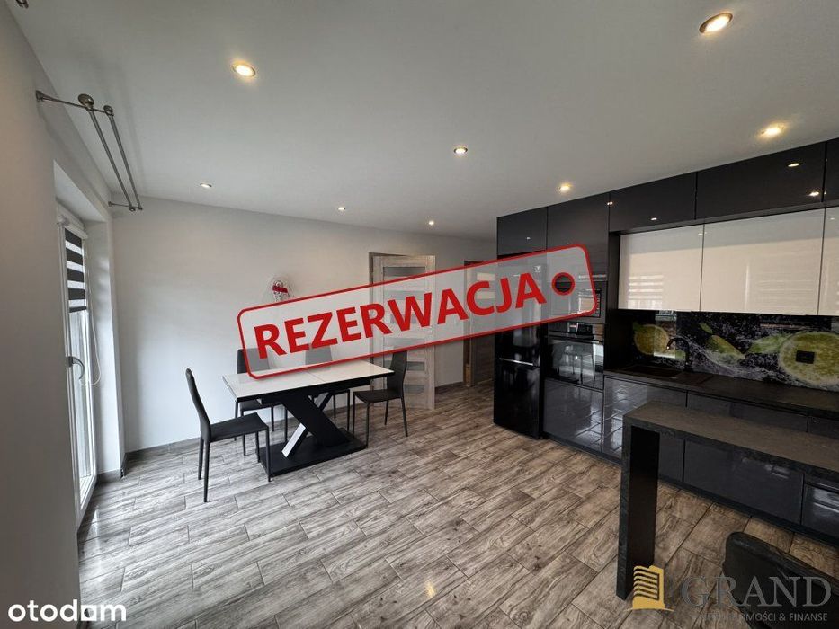 Dwupoziomowe, nowoczesne mieszkanie z balkonem