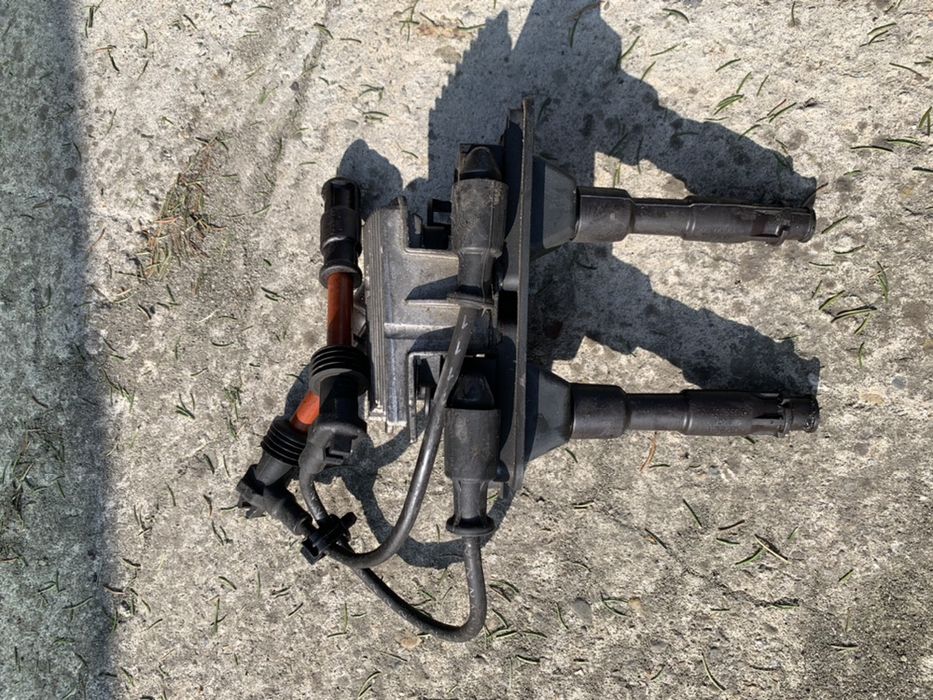 Катушка модуль зажигания 1.8 ADR Skoda Volkswagen Audi