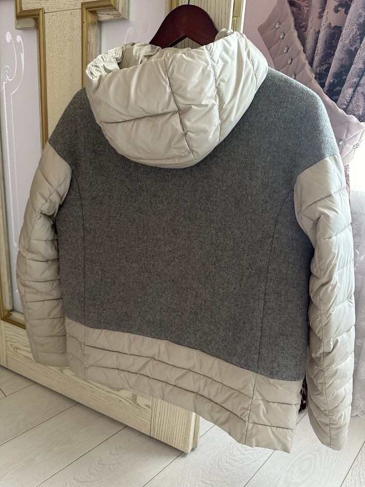Продам женскую куртку
