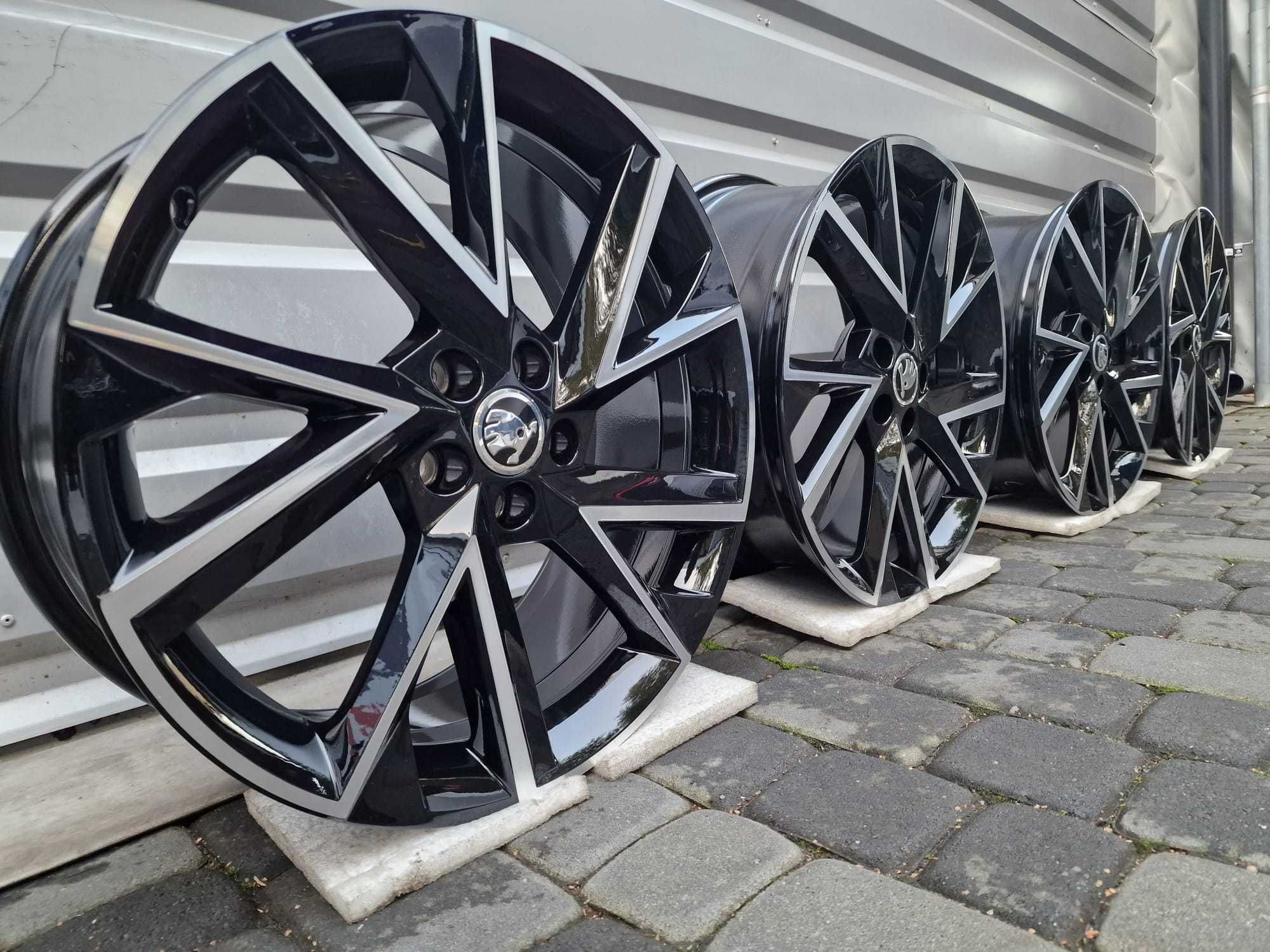 Oryginalne Felgi Skoda 18" Fabia RS Scala Kamiq Audi A1 S1 TT VW Seat