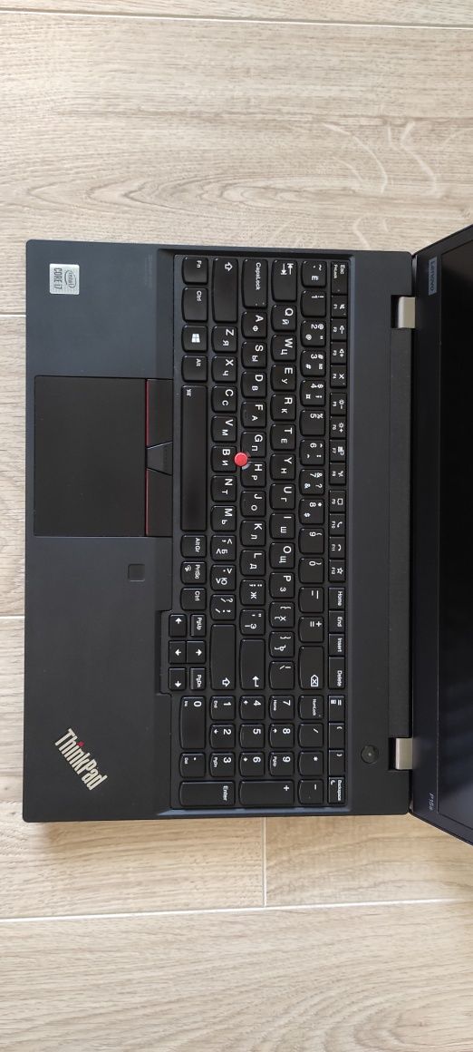 Lenovo ThinkPad P15s (15.6", i7-10510, Nvidia P520, 16/512)