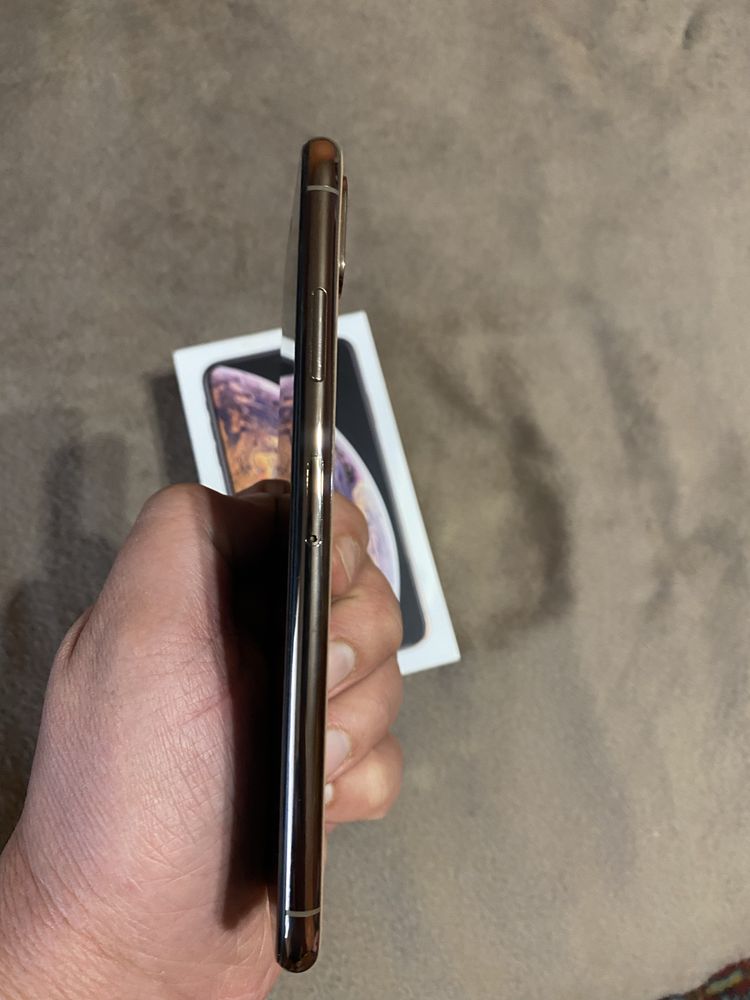 iPhone Xs Max 64 GB Gold