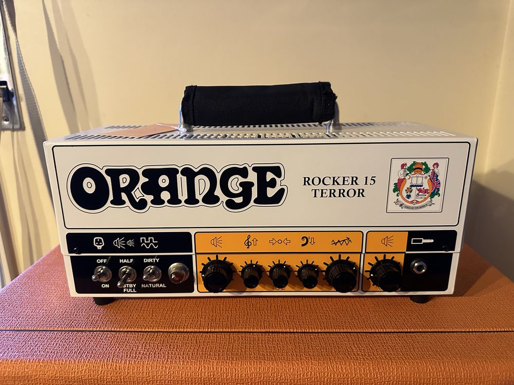 Orange Rocker 15 Terror amp cabeça