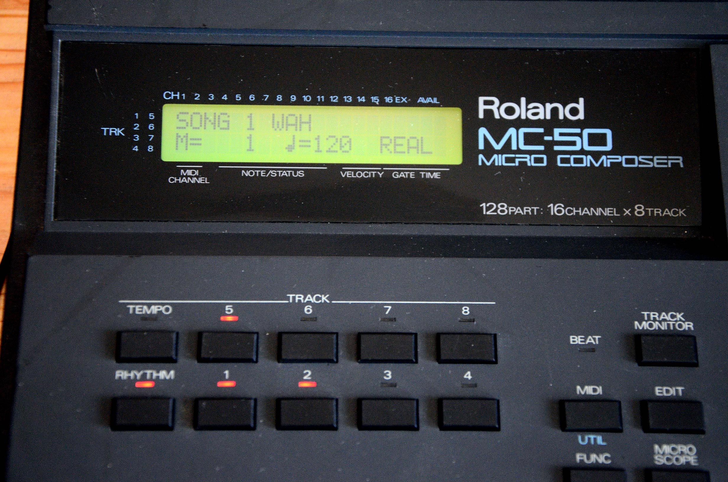 Секвенсор Roland MC-50