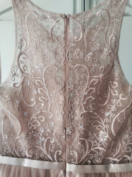 Różowa sukienka balowa Luxuar ślub studniówka druhna ślubna świadkowa