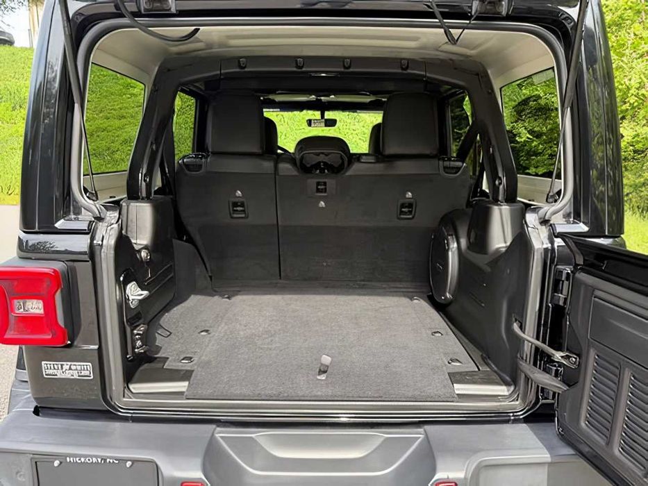 Jeep Wrangler      2020