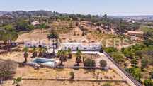 Quinta com possibilidade de construção em Alcantarilha