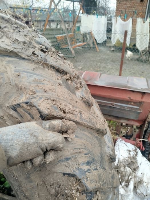 Продам колесо до трактора 15.5р38