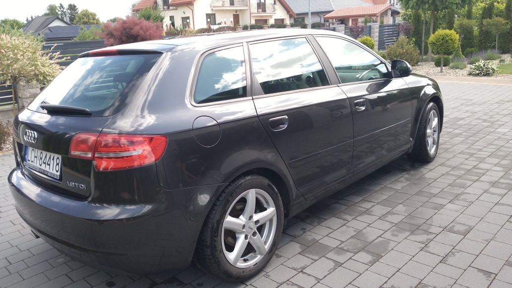 Audi A3 8P 1.9 TDI 2009 stan bdb