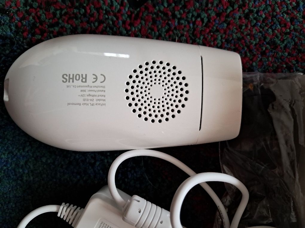 In face depilator laserowy