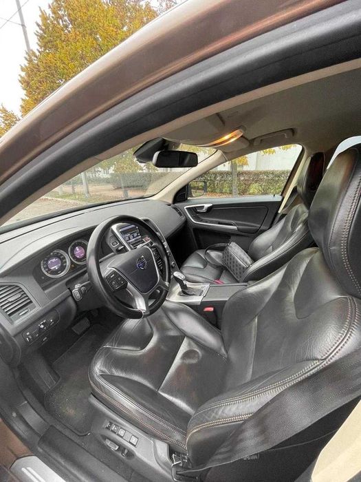 Volvo XC 60 2.4 D5 AWD