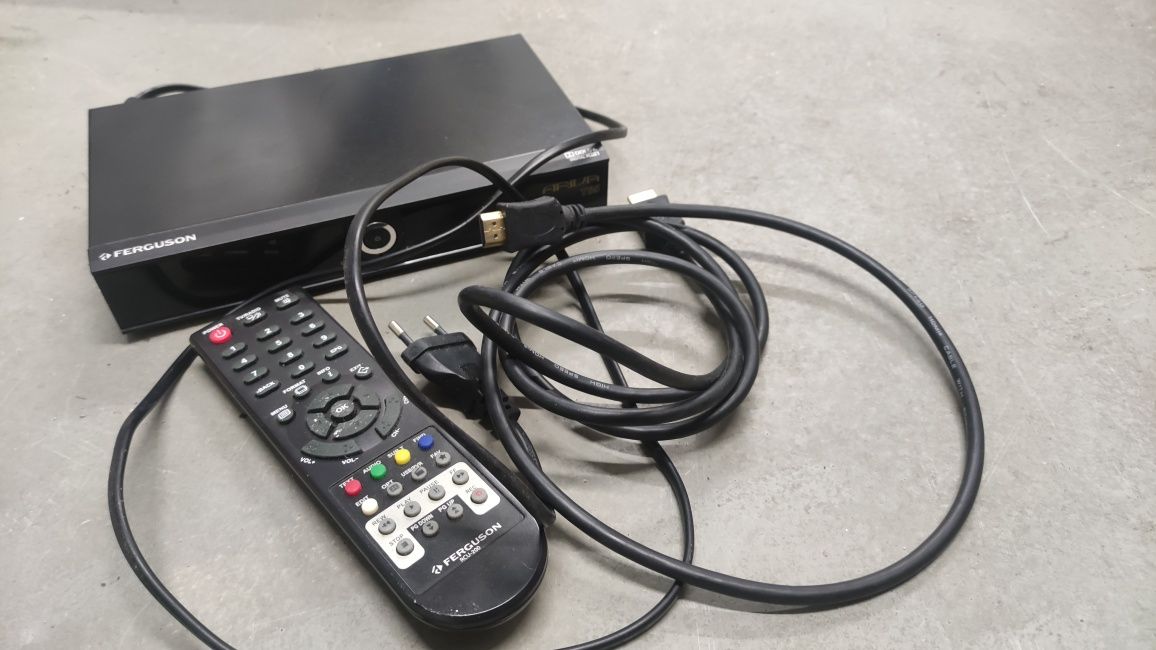 Tuner dekoder dvb-t Ferguson Ariva T65 pilot hdmi