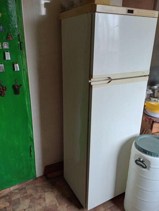 Продам холодильник. Норд 233
