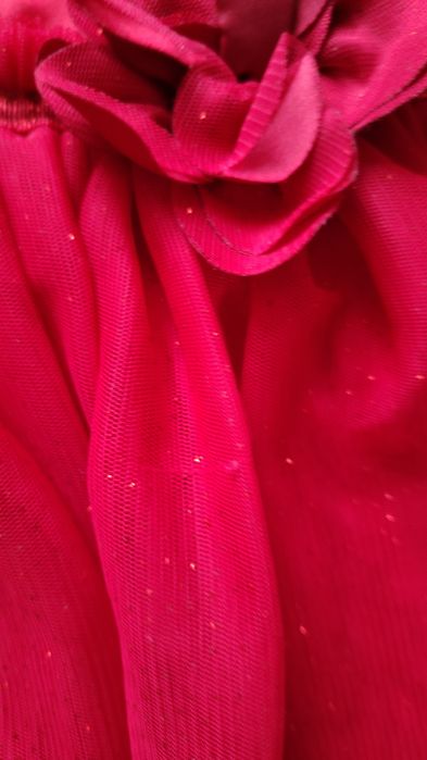 Piękna elegancka czerwona sukienka na Walentynki,  święta H&M roz