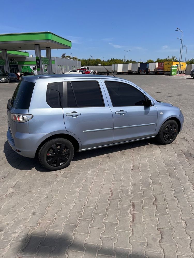 Mazda 2 2007 рік
