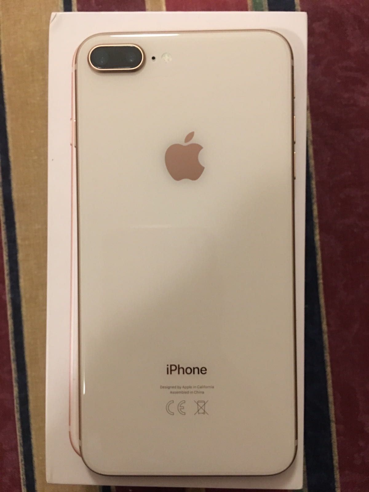 iPhone 8 Plus 64 gb