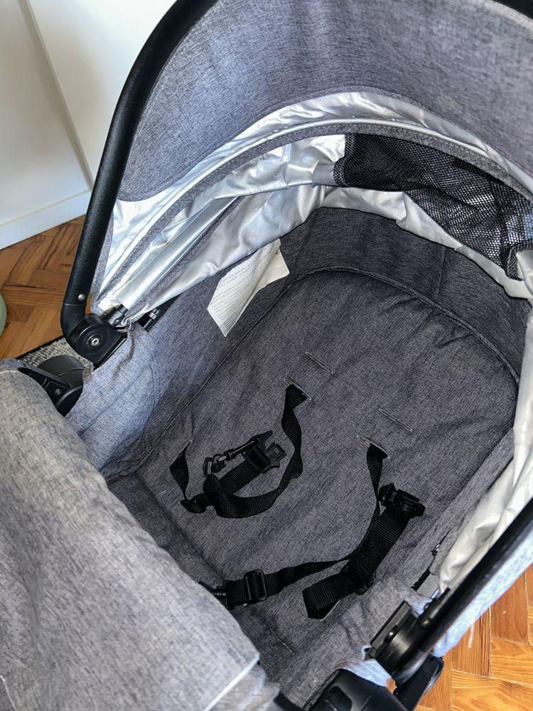 Carrinho de bebé - Marca “Asalvo baby”