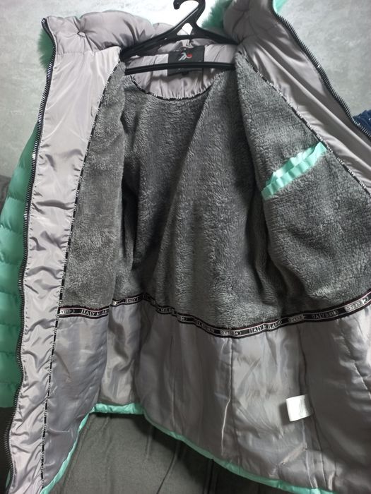 Куртка жіноча на зиму