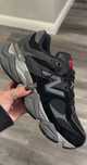 Black\New Balance\9060\nowy damskie UnisexTrampki.42