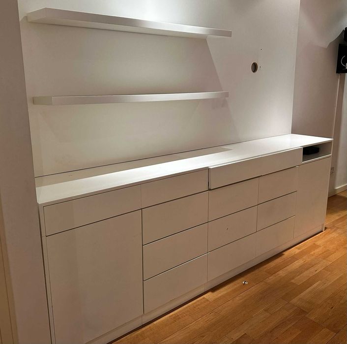 Estante Quarto Juvenil com Prateleiras