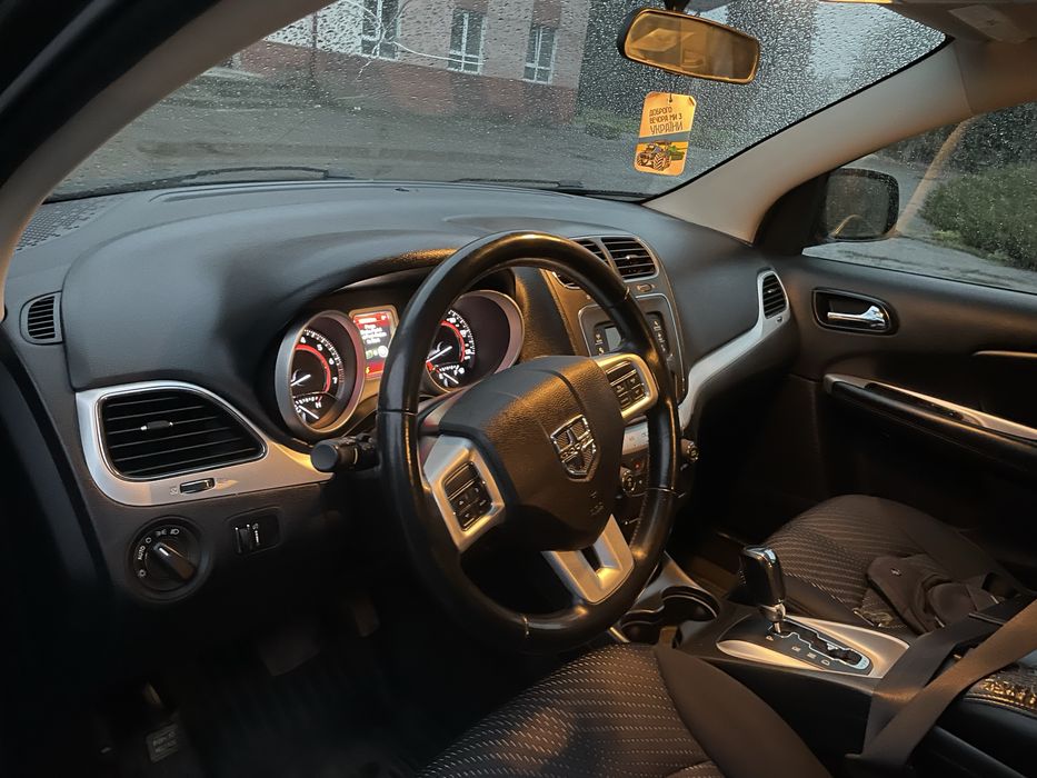 DODGE JORNE 2016 р 2.4 АТ