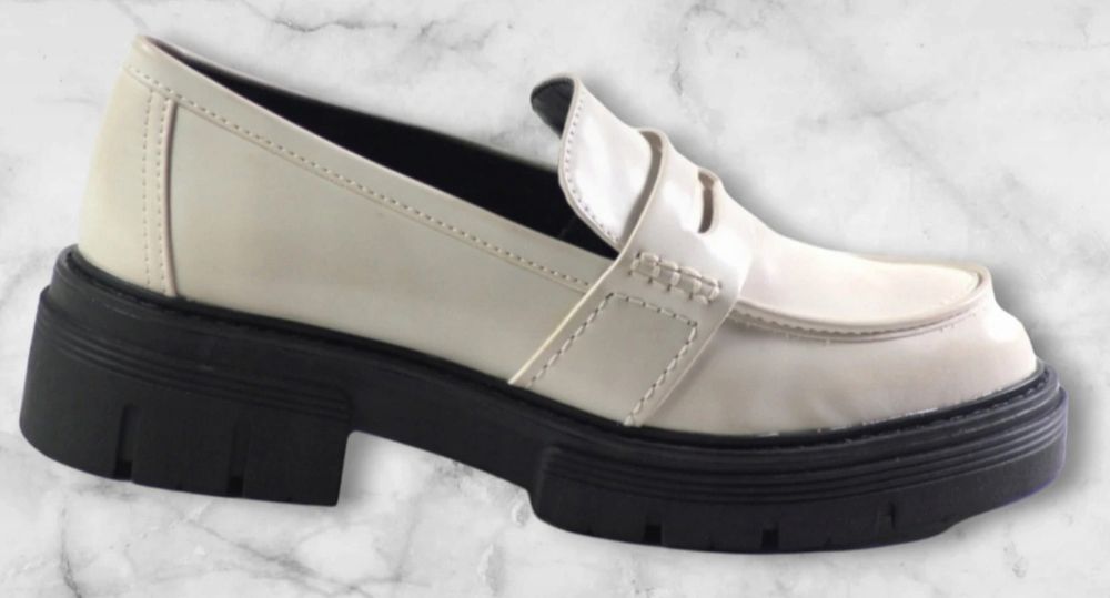 Mokasyny Loafersy Marco Tozzi na platformie 40