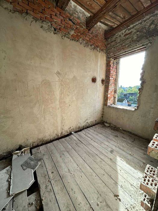 Оренда будівлі Рава-Руська 527 м2