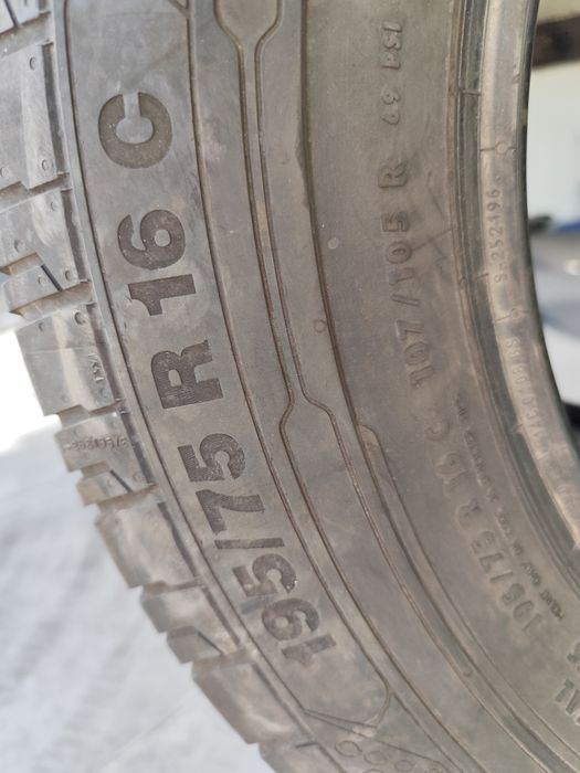 Pneus 195/75r16C Continental 70% piso