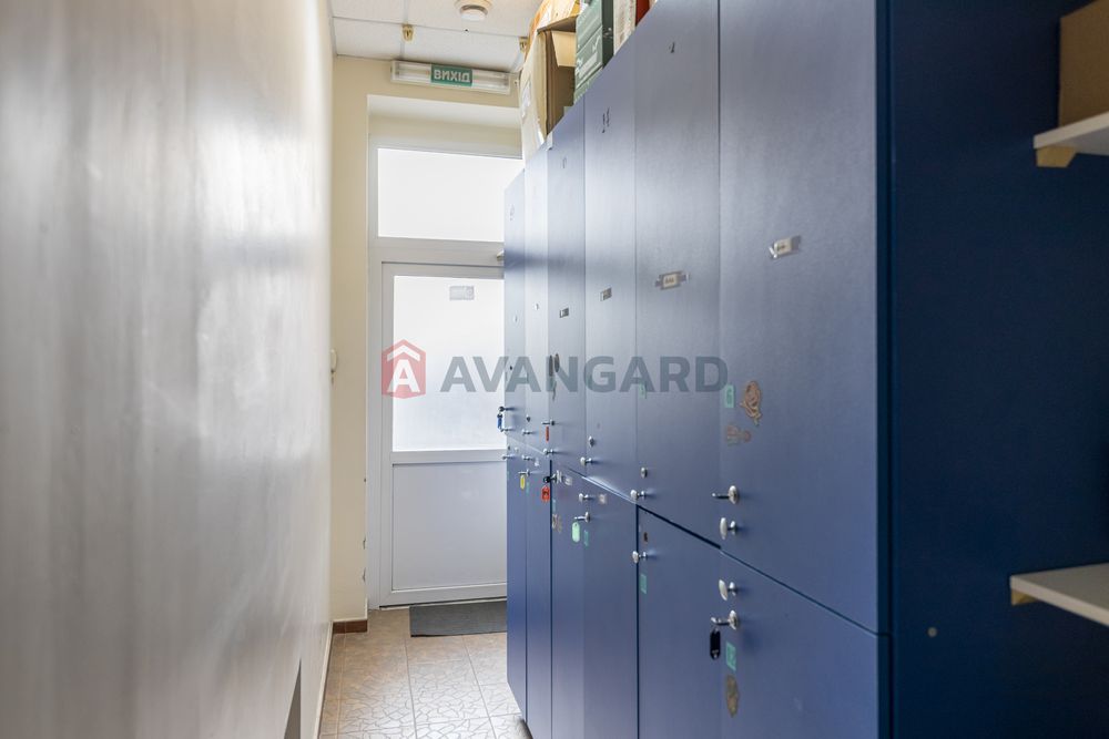 Продаж приміщення 217м2., вул. Амосова 4.