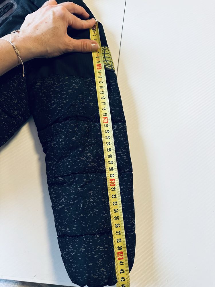 Kurtka zimowa czarna chłopięca F&F OuterWear 7-8 lat