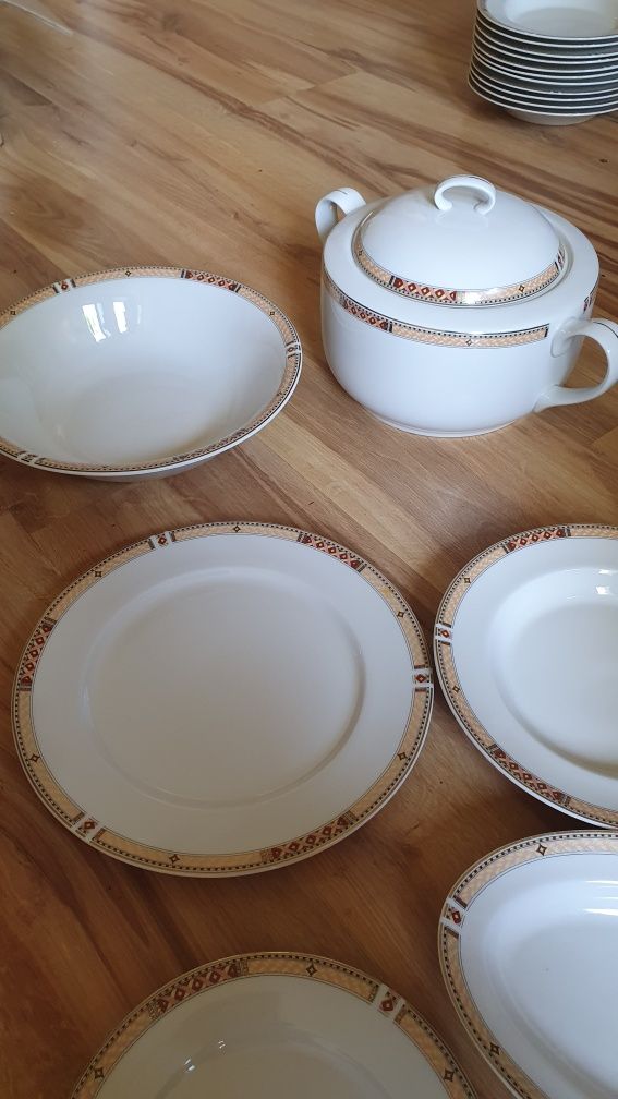 Zastawa porcelanowa Książ