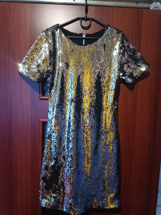 Topshop,платье в пайетках р.хс