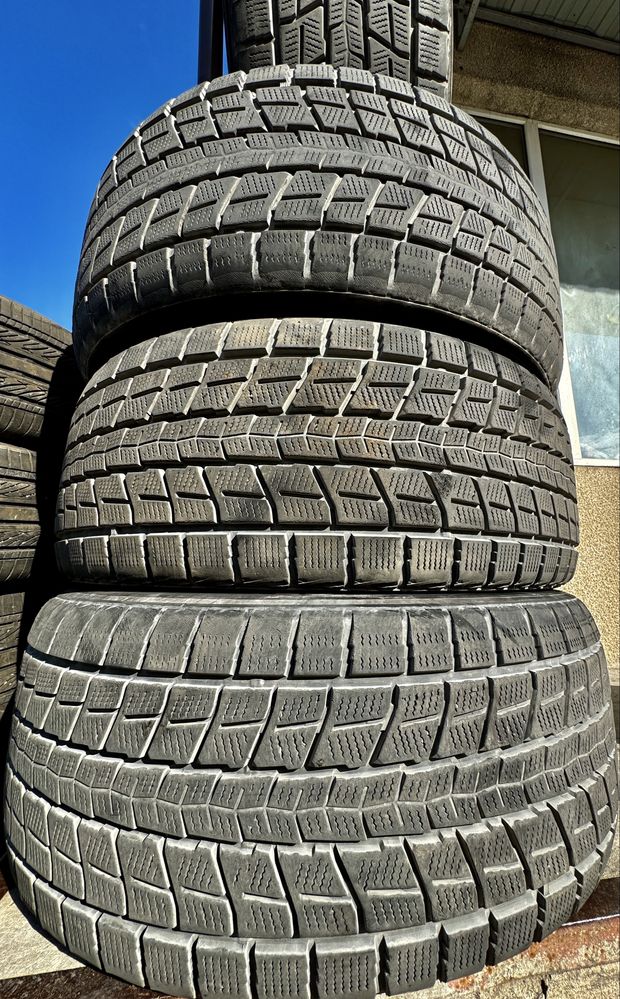 Комплект зимы 275/50/21 Dunlop