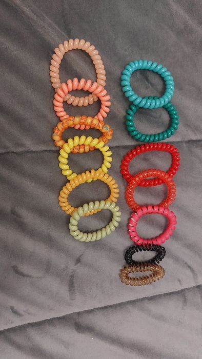 Elásticos para o cabelo coloridos