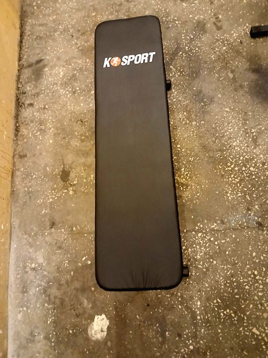 Zestaw ławka płaska i hantle