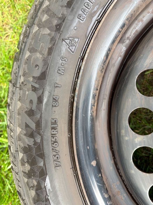 Opony zimowe 175/65 R 15