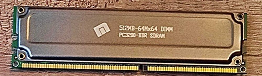 Pamięć pamięci RAM 512 MB