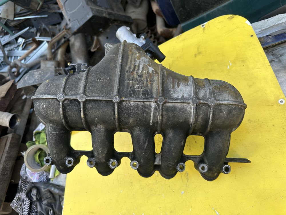 Коллектор впускной 2.5 TDI Volkswagen Crafter 076129713A