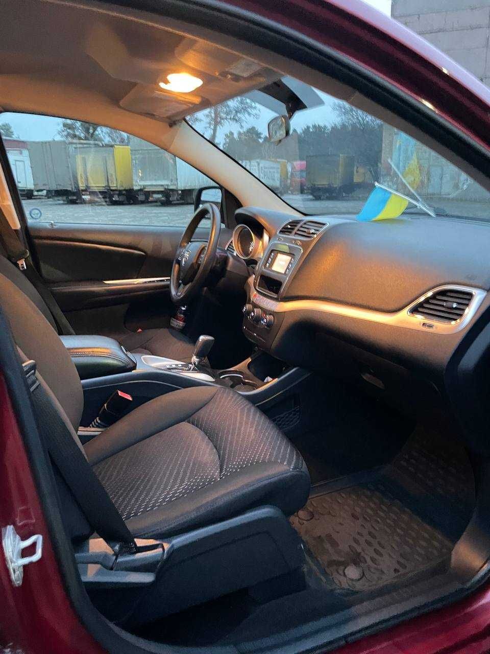 Продам Dodge Journey 2011