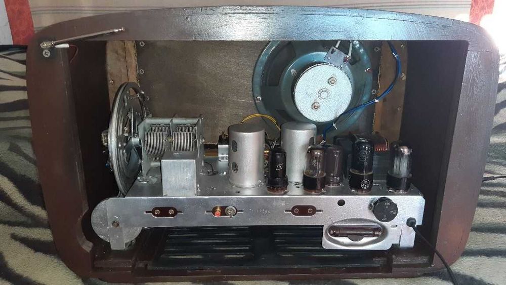 Радиоприемник "Балтика" рабочий