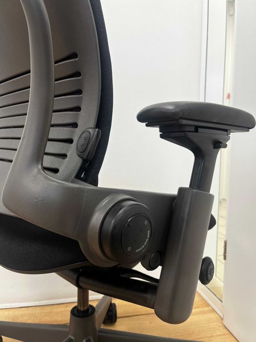 Steelcase Leap V2 (modelo Showroom)