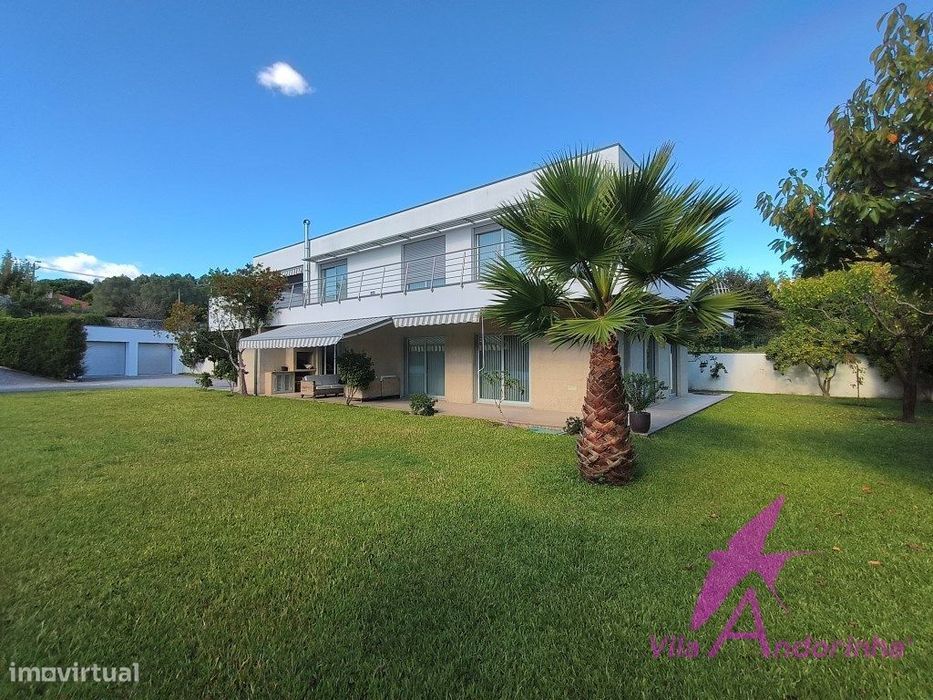 Moradia T3 Independente a 10 minutos da praia e a 15minutos do cent...