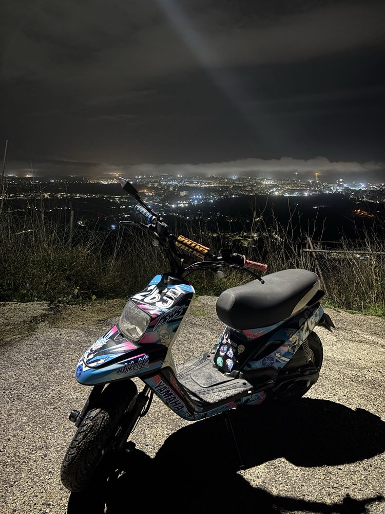 Bws 50cc com material