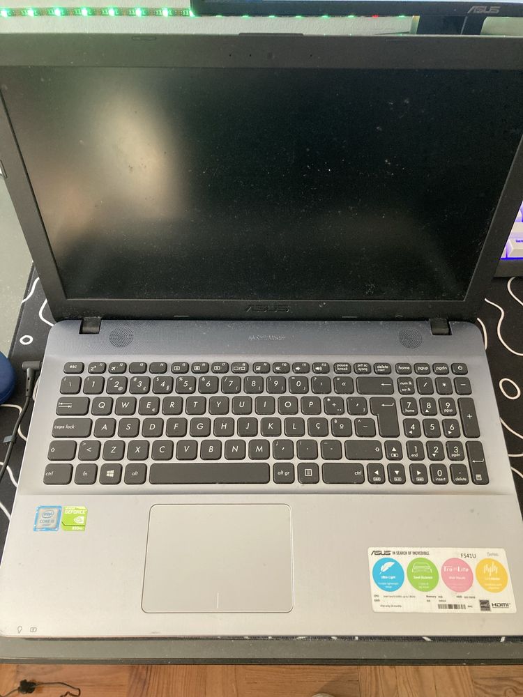 Asus X541UV | 16gb RAM | 256gb SSD | Intel i5