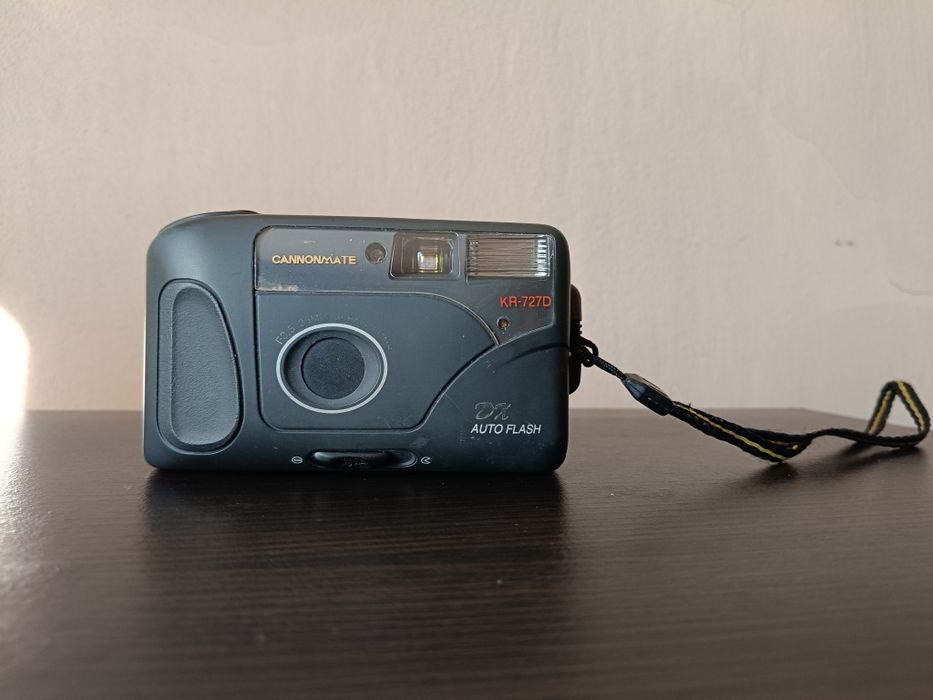 Aparat analogowy Cannon Mate KR-727D kolekcjonerski fotograficzny