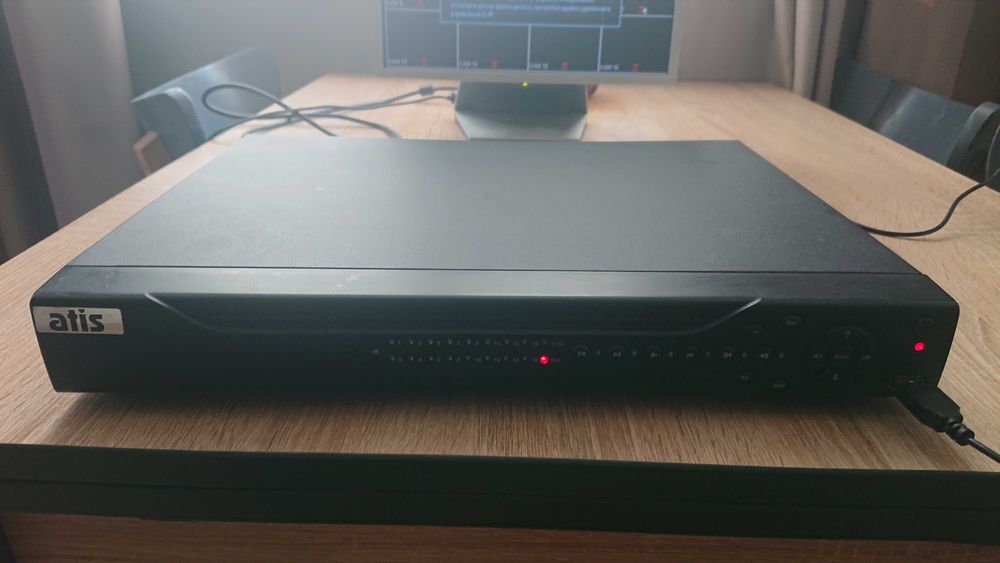 16 канальний аналоговий відеореєстратор Atis DVR16AE-A