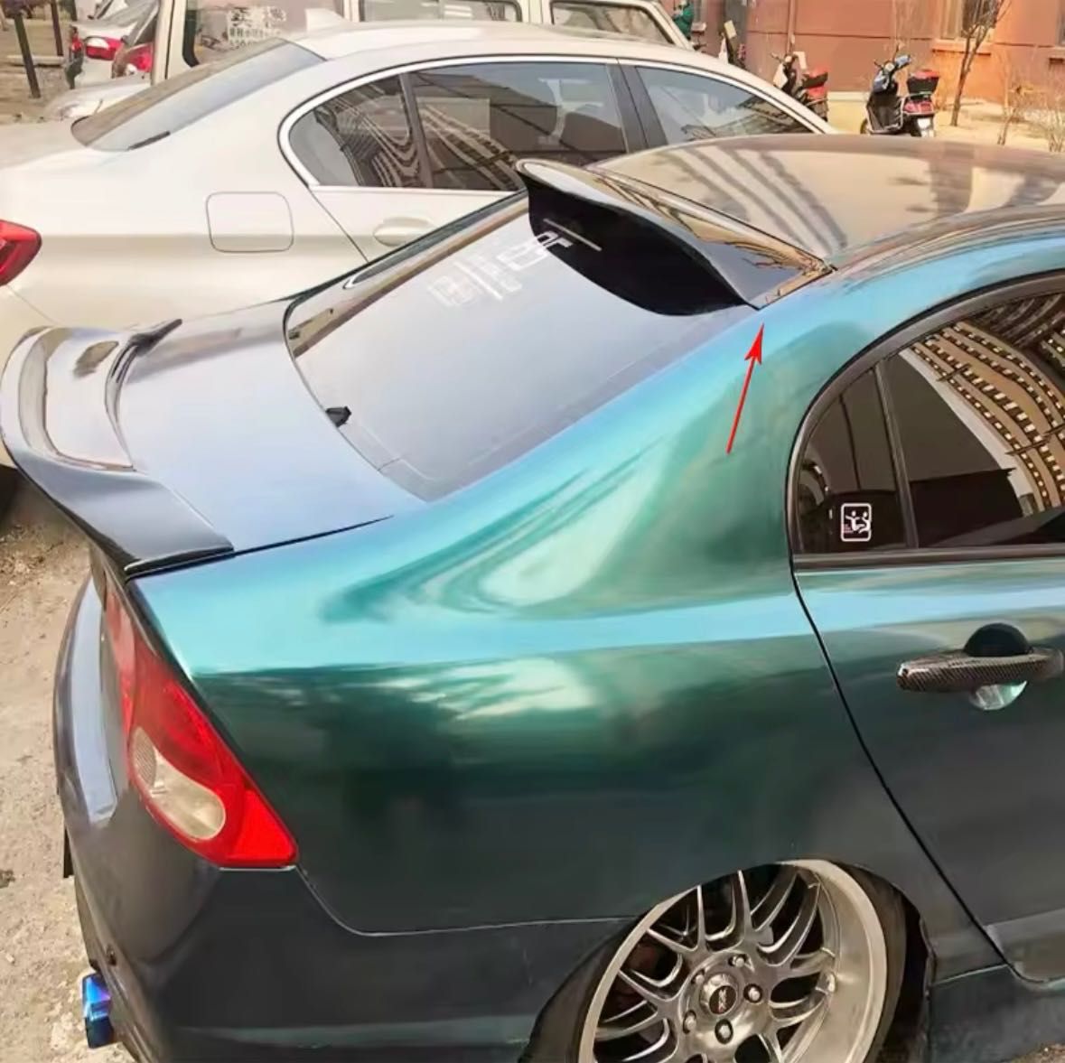 Козырек на заднее стекло бленда накладка на крышу спойлер Honda Civic