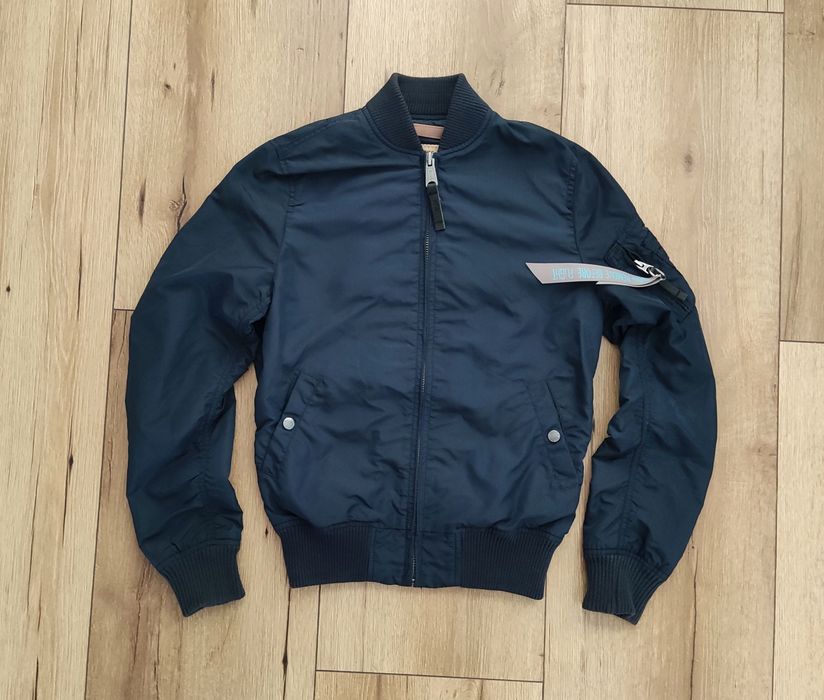 Alpha Industries damska granatowa kurtka bomberka flyers w rozmiarze M