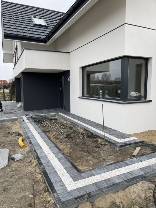 Układanie kostki brukowej