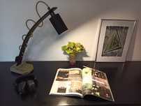 Lampa biurkowa handmade loft beton drewno zieleń oliwka